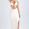 Rochie maxi cu decupaje și volane, cu gât halter, model Kalyani, în culoarea alb Rochie maxi cu decupaje și volane, cu gât halter, model Kalyani, în culoarea alb