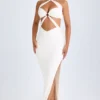 Rochie maxi cu decupaje și volane, cu gât halter, model Kalyani, în culoarea alb Rochie maxi cu decupaje și volane, cu gât halter, model Kalyani, în culoarea alb