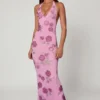 Rochie maxi cu gât halter și ornamente Gyda, în roz pal