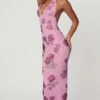 Rochie maxi cu gât halter și ornamente Gyda, în roz pal