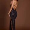 Rochie maxi cu gât halter și ornamente Luserna, model șarpe violet Rochie maxi cu gât halter și ornamente Luserna, model șarpe violet