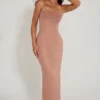 Rochie maxi cu guler cowl și bretele, model Palermo, în bej Rochie maxi cu guler cowl și bretele, model Palermo, în bej
