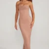 Rochie maxi cu guler cowl și bretele, model Palermo, în bej Rochie maxi cu guler cowl și bretele, model Palermo, în bej