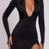 Rochie maxi cu mâneci lungi și glugă Desdemona, negru Rochie maxi cu mâneci lungi și glugă Desdemona, negru