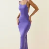 Rochie maxi cu spate decupat și volane Devika, în culoarea violet Rochie maxi cu spate decupat și volane Devika, în culoarea violet