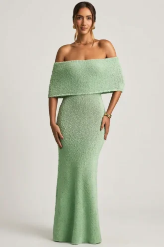 Rochie Maxi cu umeri decupați Naia din țesătură bouclé, culoare mentă Rochie Maxi cu umeri decupați Naia din țesătură bouclé, culoare mentă