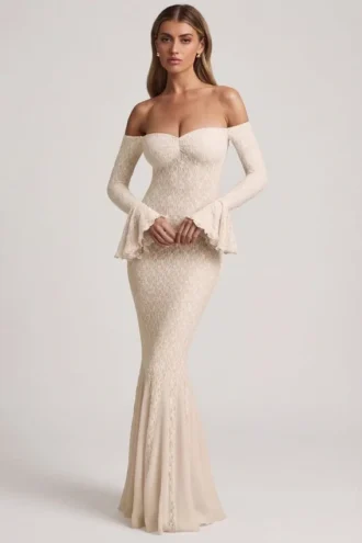Rochie maxi cu volane și umeri decupați din dantelă, model Verena, culoare ivoriu