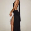 Rochie maxi din jersey moale, cu gât halter și spate decupat, model Merryth, în negru Rochie maxi din jersey moale, cu gât halter și spate decupat, model Merryth, în negru