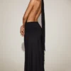Rochie maxi din jersey moale, cu gât halter și spate decupat, model Merryth, în negru Rochie maxi din jersey moale, cu gât halter și spate decupat, model Merryth, în negru