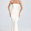 Rochie maxi drapată cu aplicații florale Aveline, culoare ivoriu Rochie maxi drapată cu aplicații florale Aveline, culoare ivoriu