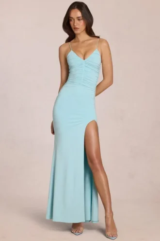 Rochie maxi Elanora cu decolteu adânc în V, în nuanța Soft Aqua