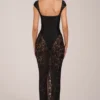 Rochie maxi Elisa cu decolteu în formă de inimă, de culoare neagră Rochie maxi Elisa cu decolteu în formă de inimă, de culoare neagră