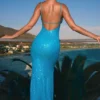 Rochie maxi Joella cu decupaje și gât halter, în turcoaz