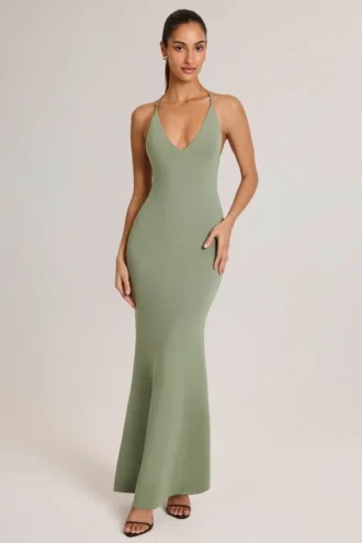 Rochie maxi Leire din modal, cu decolteu adânc și spate decupat, în culoarea verde salvie Rochie maxi Leire din modal, cu decolteu adânc și spate decupat, în culoarea verde salvie