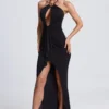 Rochie maxi Margot cu decupaje și detalii metalice, cu gât halter, în negru Rochie maxi Margot cu decupaje și detalii metalice, cu gât halter, în negru