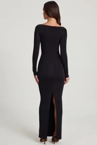 Rochie maxi Mericia din jersey moale, cu guler barcă și drapaj, în negru Rochie maxi Mericia din jersey moale, cu guler barcă și drapaj, în negru