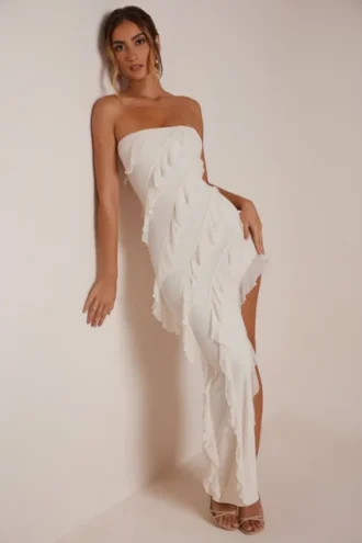 Rochie maxi Nevali cu detalii volane, de culoare ivoriu Rochie maxi Nevali cu detalii volane, de culoare ivoriu