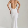 Rochie maxi Nivalis cu guler cowl și spate decupat, decorată, în culoarea alb Rochie maxi Nivalis cu guler cowl și spate decupat, decorată, în culoarea alb