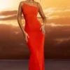 Rochie maxi Noelia din jersey texturat, cu spate decupat, în roșu aprins Rochie maxi Noelia din jersey texturat, cu spate decupat, în roșu aprins