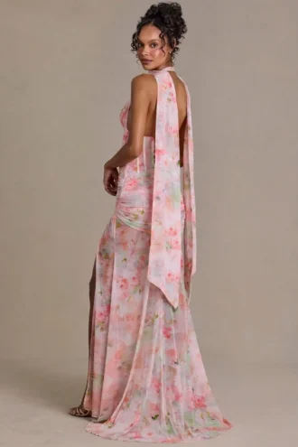 Rochie maxi Primrose Premium cu detalii de eșarfă, cu imprimeu floral roz Rochie maxi Primrose Premium cu detalii de eșarfă, cu imprimeu floral roz