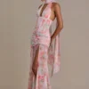 Rochie maxi Primrose Premium cu detalii de eșarfă, cu imprimeu floral roz