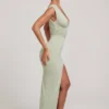 Rochie maxi Sloane cu decupaj adânc și decolteu în V, de culoare salvie Rochie maxi Sloane cu decupaj adânc și decolteu în V, de culoare salvie