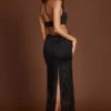 Rochie maxi Solferina cu decolteu adânc și franjuri, în culoarea negru Rochie maxi Solferina cu decolteu adânc și franjuri, în culoarea negru