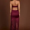 Rochie maxi Solferina cu decolteu adânc și franjuri, în culoarea roșu vin Rochie maxi Solferina cu decolteu adânc și franjuri, în culoarea roșu vin