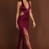 Rochie maxi Solferina cu decolteu adânc și franjuri, în culoarea roșu vin Rochie maxi Solferina cu decolteu adânc și franjuri, în culoarea roșu vin