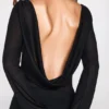 Rochie maxi transparentă cu mâneci lungi și spate decupat Frances, în negru Rochie maxi transparentă cu mâneci lungi și spate decupat Frances, în negru