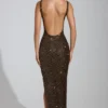 Rochie maxi Yarina cu decolteu rotund și fante pe coapse, în culoarea maro Rochie maxi Yarina cu decolteu rotund și fante pe coapse, în culoarea maro
