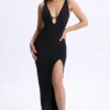 Rochie maxi Zora din modal, cu decolteu adânc și decupaje, în negru Rochie maxi Zora din modal, cu decolteu adânc și decupaje, în negru
