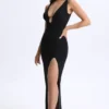 Rochie maxi Zora din modal, cu decolteu adânc și decupaje, în negru Rochie maxi Zora din modal, cu decolteu adânc și decupaje, în negru