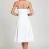 Rochie midi A-line cu detalii cu fundițe Mallory, albă Rochie midi A-line cu detalii cu fundițe Mallory, albă