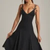 Rochie midi A-line cu detaliu fundă Mallory, negru Rochie midi A-line cu detaliu fundă Mallory, negru