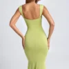 Rochie midi Aelia din modal, cu detalii metalice și decupaje, în nuanța verde măslin Rochie midi Aelia din modal, cu detalii metalice și decupaje, în nuanța verde măslin