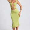 Rochie midi Aelia din modal, cu detalii metalice și decupaje, în nuanța verde măslin Rochie midi Aelia din modal, cu detalii metalice și decupaje, în nuanța verde măslin