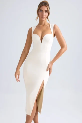 Rochie midi Aiko cu decolteu în formă de inimă, culoare ivoriu
