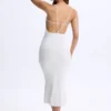 Rochie midi albă cu decolteu adânc și spate decupat din modal Lois Rochie midi albă cu decolteu adânc și spate decupat din modal Lois