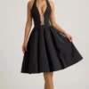 Rochie midi Angelina cu gât halter și detaliu fundă, în negru