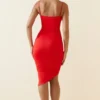 Rochie midi asimetrică cu volane Anaisa în roșu aprins Rochie midi asimetrică cu volane Anaisa în roșu aprins