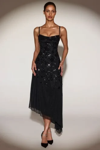 Rochie midi asimetrică Zelina cu decolteu rotund și ornamente, în negru Rochie midi asimetrică Zelina cu decolteu rotund și ornamente, în negru