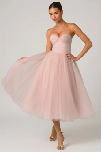 Rochie midi-axă Cindy din tul cu corset, în nuanța Dusty Rose Rochie midi-axă Cindy din tul cu corset, în nuanța Dusty Rose