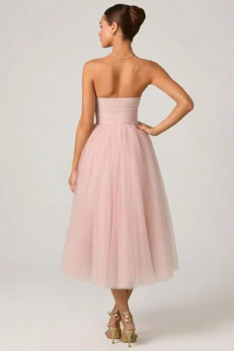 Rochie midi-axă Cindy din tul cu corset, în nuanța Dusty Rose Rochie midi-axă Cindy din tul cu corset, în nuanța Dusty Rose