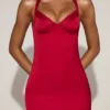 Rochie midi-axială din satin Elyra, cu decolteu în formă de inimă și croi în formă de coadă de pește, în roșu intens