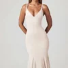 Rochie midi cu decolteu în V și godet Elowen, culoare ivoriu