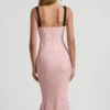 Rochie midi cu detalii de sutien și croi în formă de coadă de pește, model Valentina, în roz cu buline