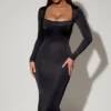 Rochie midi cu guler înalt și mâneci lungi Aimee, negru Rochie midi cu guler înalt și mâneci lungi Aimee, negru