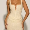 Rochie midi drapată cu ornamente Eliora, albă Rochie midi drapată cu ornamente Eliora, albă