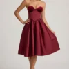 Rochie midi fără bretele cu corset Gabrielle, în culoarea roșu vin